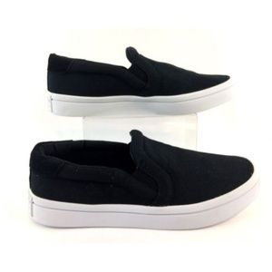 adidas court vantage slip on black adidas court vantage slip on black